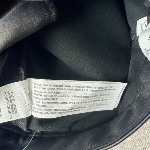 Abercrombie & Fitch Womens 12 Short Ultra High-Rise Faux Leather Straight Pant - Picture 10 of 13